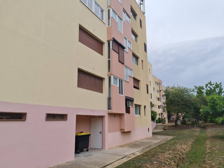 T4 70 M2 HYERES — photo 1