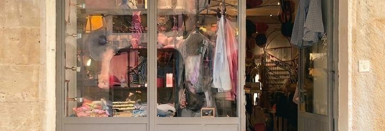 Commerce  35 m² à vendre à Uzès (30700)