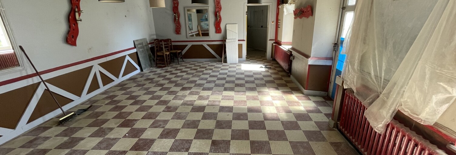 Immeuble  319 m² à vendre à Pluméliau-Bieuzy (56930)