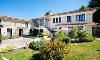 Maison 11 Pièces 255 m² à vendre à La Roche-Rigault (86200)