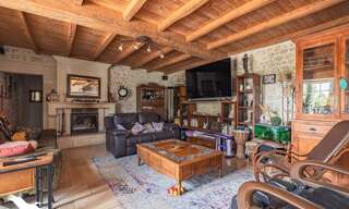 Maison 8 Pièces 270 m² à vendre à Bords (17430)