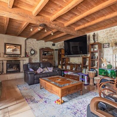 Maison 8 pièces 324973 €