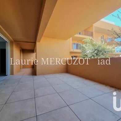 Appartement 3 pièces 209367 €