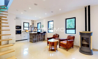 Maison 2 Pièces 78 m² à vendre à Saint-Cyr-sur-Mer (83270)