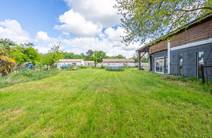 Maison en pierre de 4 pièces principales — photo 3
