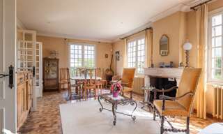 Maison 8 Pièces 160 m² à vendre à Saintes (17100)