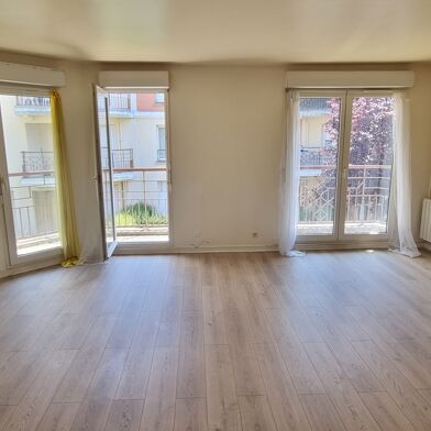 Appartement 4 pièces 230000 €