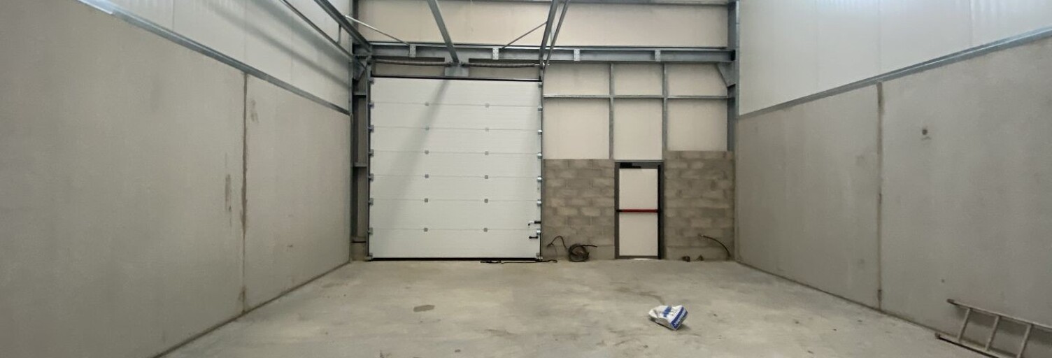 Commerce  122 m² à louer à Brie-Comte-Robert (77170)