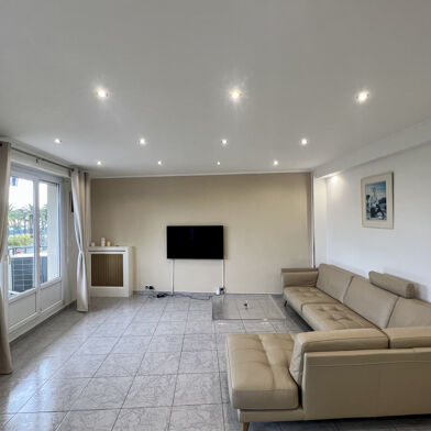 Appartement 3 pièces 1600 €