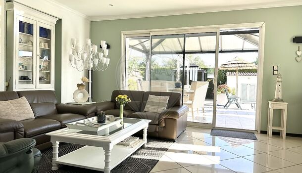 Villa / Maison 8 pièces  à vendre Tremblade (La) 17390