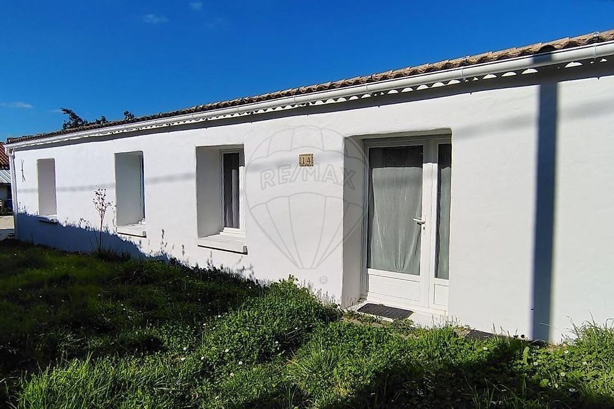 Villa / Maison  T5 à vendre Breuillet 17920