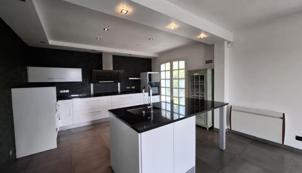 Villa / Maison 5 pièces  à vendre Athos-Aspis 64390