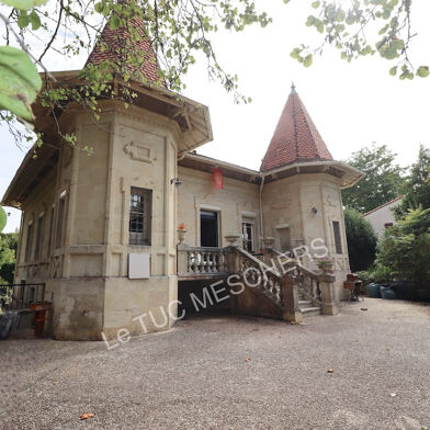 Maison 8 pièces 747000 €