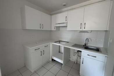 Appartement 3 pièces 536 €