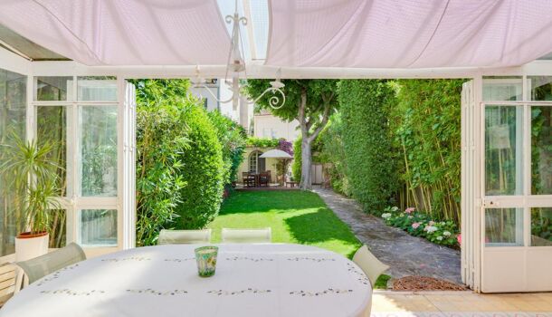 Villa / Maison 5 pièces  à vendre Marseille 8eme 13008