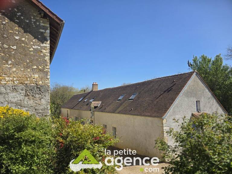 SAINT-DENIS-DE-PALIN: Maison 5 chambres, garages et dépendan — photo 1