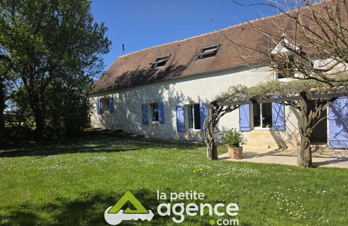 SAINT-DENIS-DE-PALIN: Maison 5 chambres, garages et dépendan — photo 2