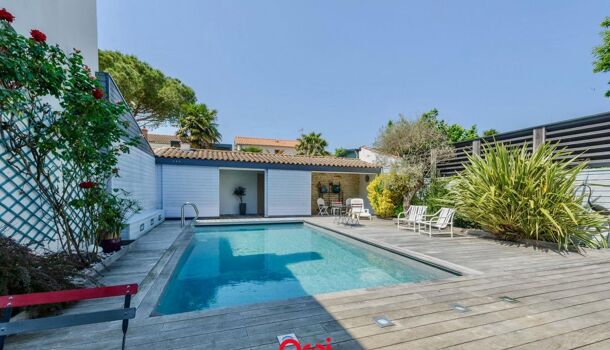 Propriété 5 pièces  à vendre Rochelle (La) 17000