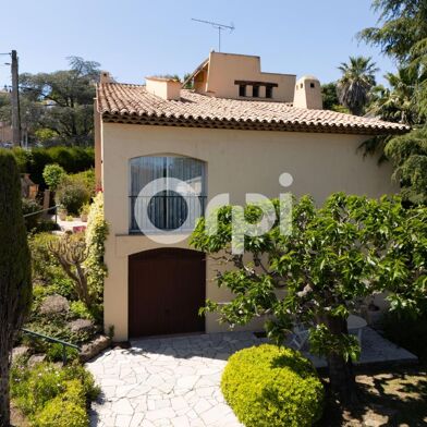 Maison 5 pièces 790000 €