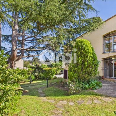 Maison 5 pièces 790000 €