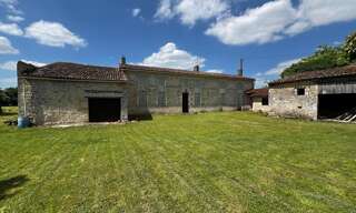 Maison 5 Pièces 227 m² à vendre à Champagnolles (17240)