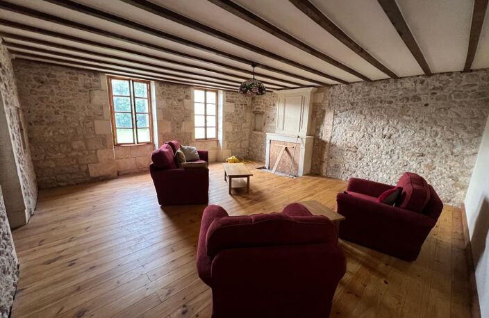 Maison À Vendre CHAMPAGNOLLES 5 pièces — photo 3
