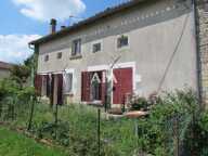Maison de village proche de NANTEUIL EN VALLEE — photo 2