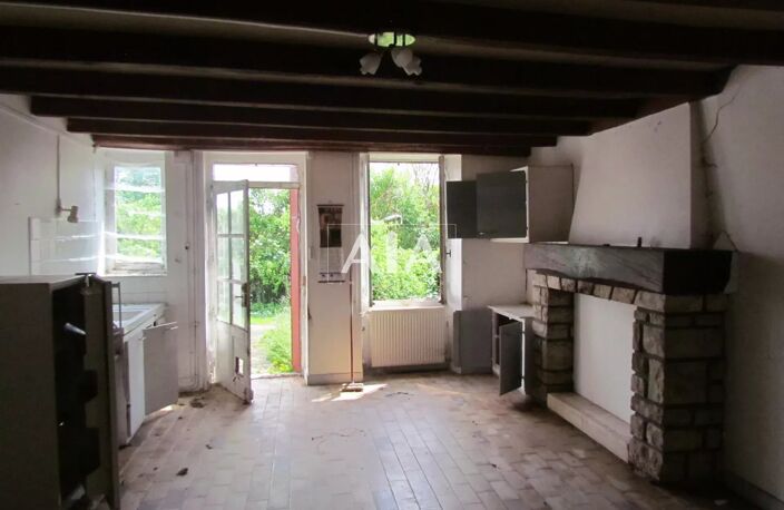 Maison de village proche de NANTEUIL EN VALLEE — photo 5