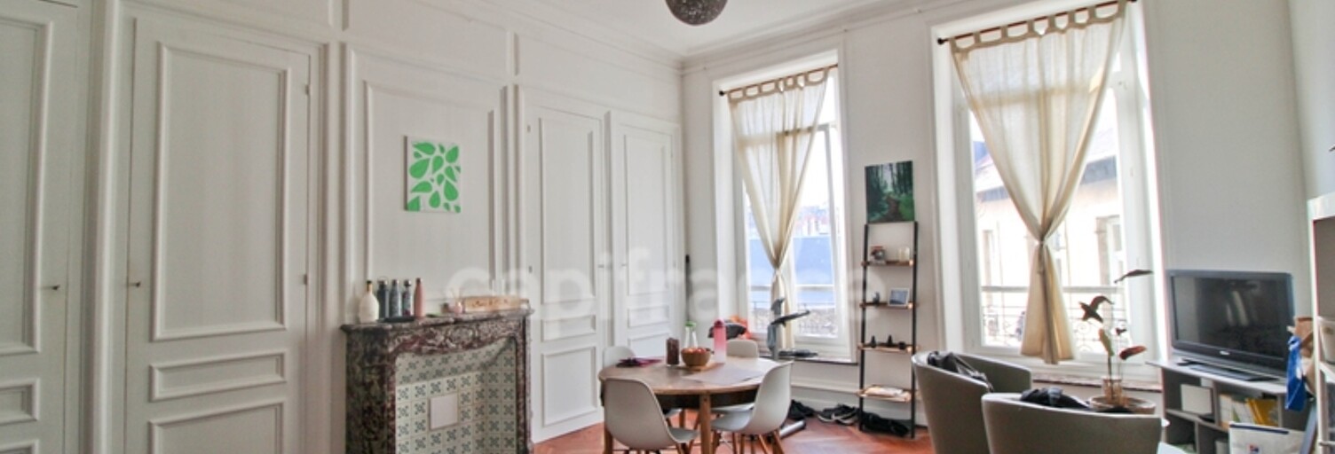 Immeuble  573 m² à vendre à Boulogne-sur-Mer (62200)