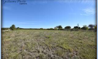 Terrain  5970 m² à vendre à Roujan (34320)