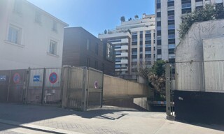 Garage  10 m² à louer à Paris 12 (75012)