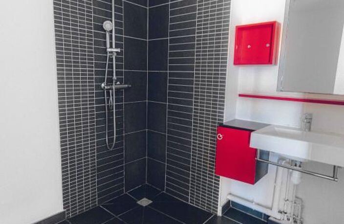 APPARTEMENT T2 | 11ème Km | ASCENSEUR — photo 5