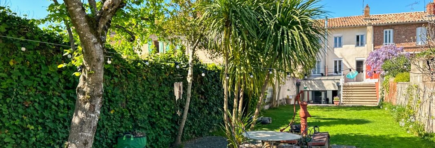 Maison 6 Pièces 238 m² à vendre à Gaillac (81600)