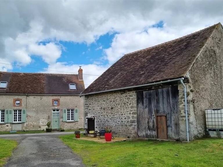 Maison rénovée à vendre près de Lussac-les-Églises - 87 — photo 1