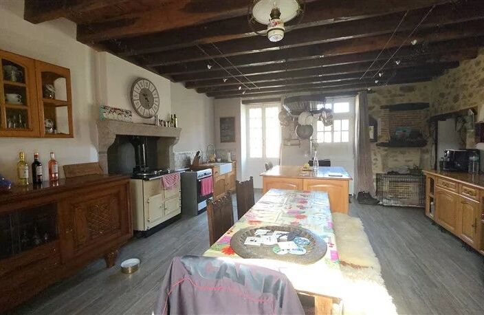 Maison rénovée à vendre près de Lussac-les-Églises - 87 — photo 4