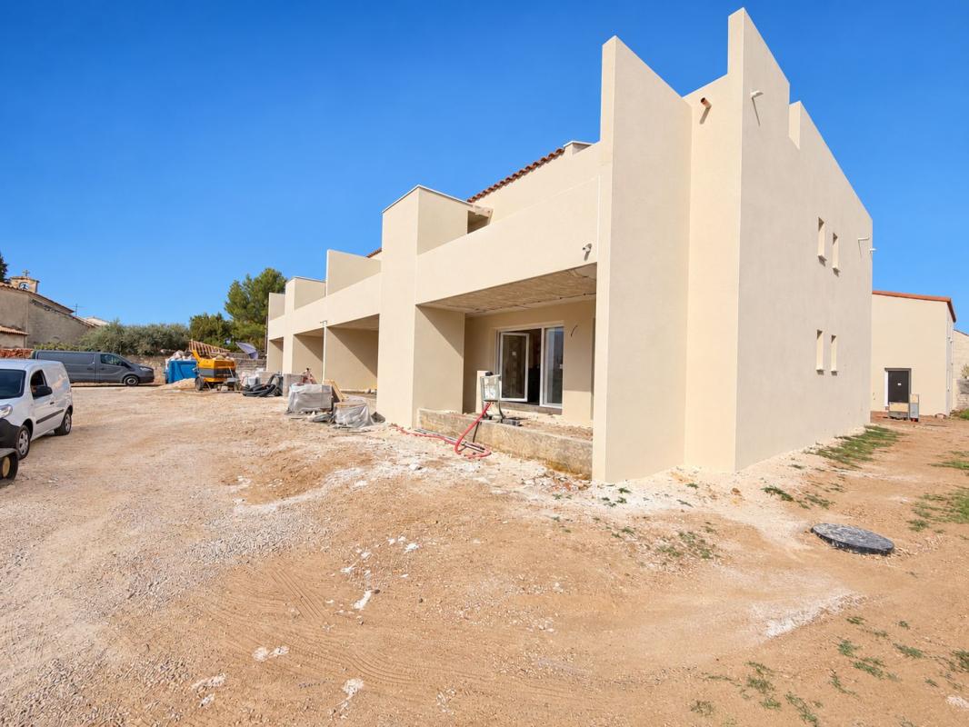 Appartement T4 neuf avec terrasse et parking