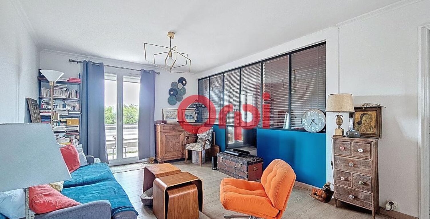 Appartement À Vendre t4 de 74m² à SIX-FOURS LES PLAGES avec possibilité garage en SUS — photo 1