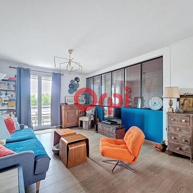 Appartement 4 pièces 294000 €