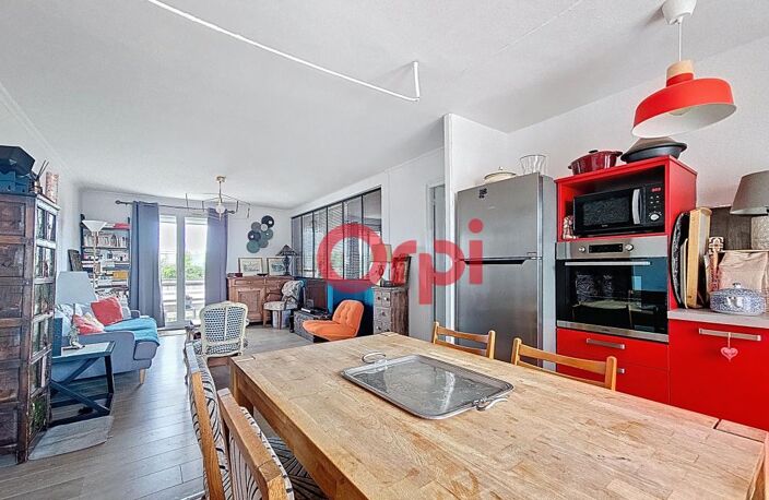 Appartement À Vendre t4 de 74m² à SIX-FOURS LES PLAGES avec possibilité garage en SUS — photo 2