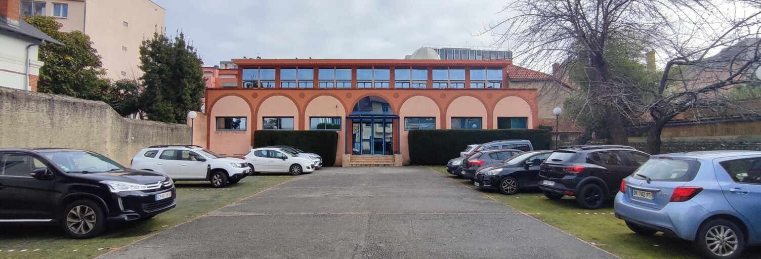 Bureau  700 m² à vendre à Tarbes (65000)
