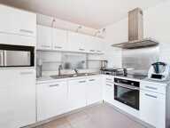 À Vendre – Superbe Appartement avec Terrasse Vue Salève — photo 4