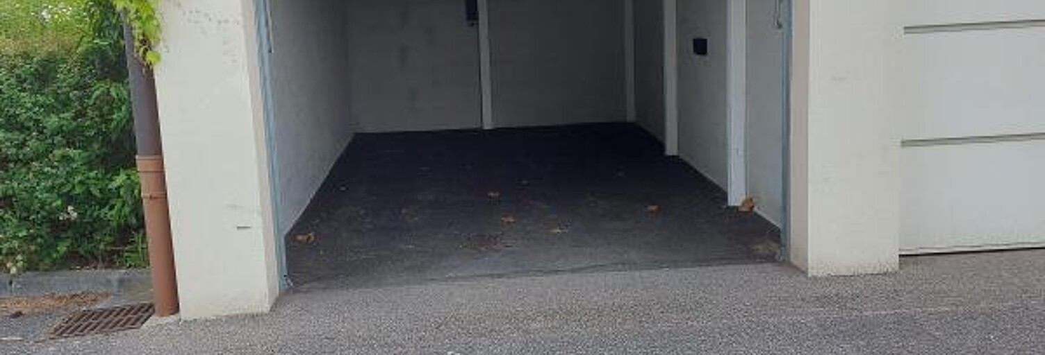 Commerce   m² à louer à Veigy-Foncenex (74140)