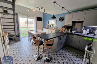 Appartement 5 pièces 164000 €