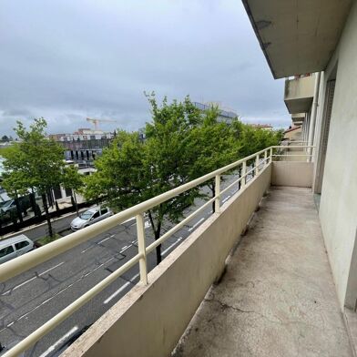 Appartement 4 pièces 790 €