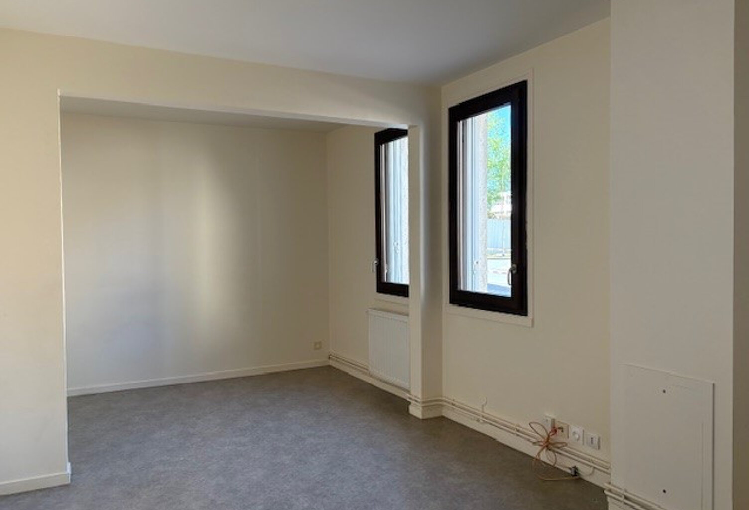 Leasing Appartement 4  pièces 76 m² La Châtre — photo 1