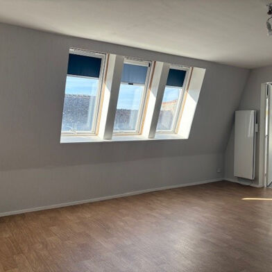 Appartement 3 pièces 571 €
