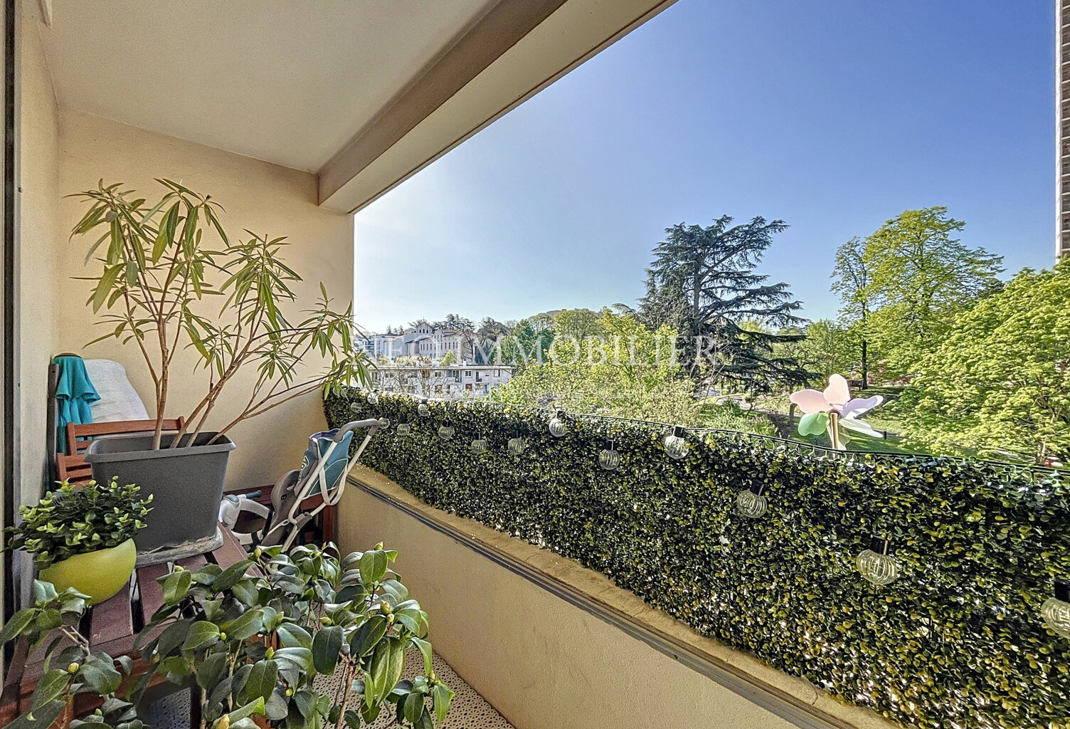 T4 /BALCON / CAVE/ GARAGE — photo 1