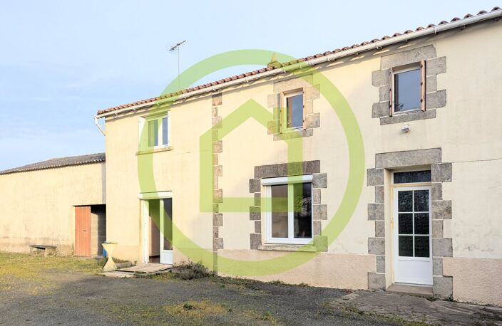Maison et dépendances — photo 4