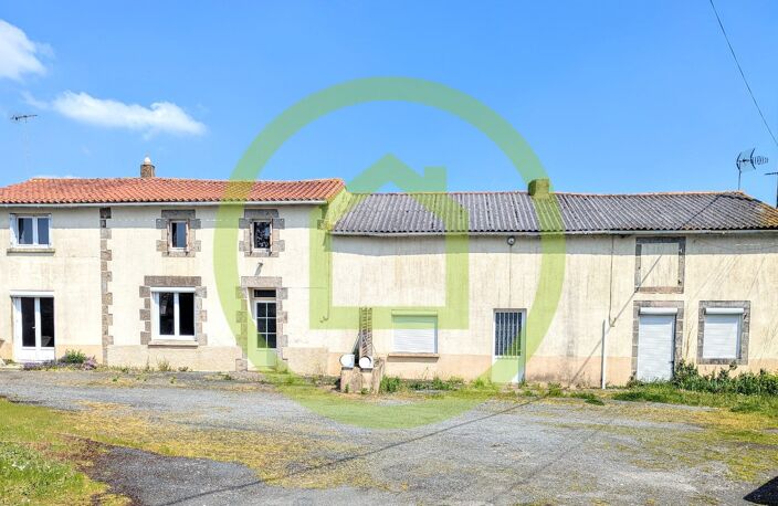 Maison et dépendances — photo 5