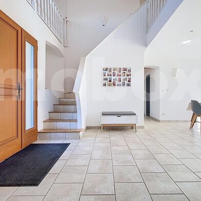 Maison 6 pièces 369990 €